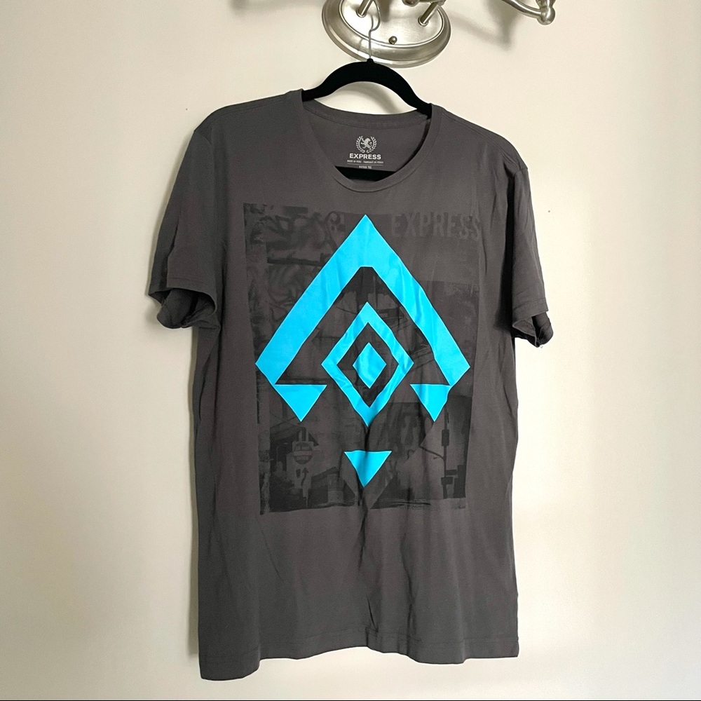 Express Men's Geometric Graphic Tee
